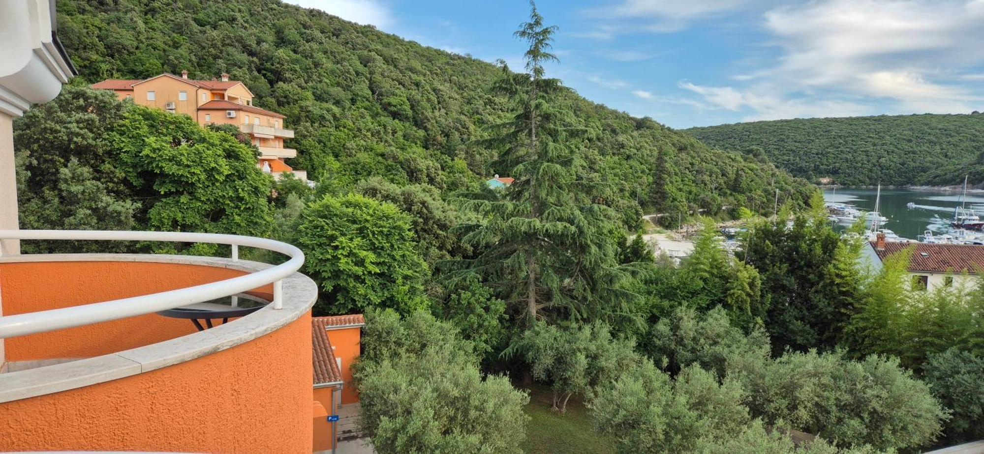 Hotel Carmen Krnica Exteriör bild